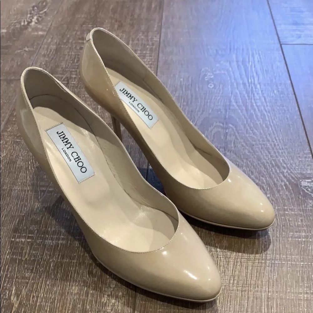 Jimmy Choo patent leather pointed toe pumps low heel 38.5